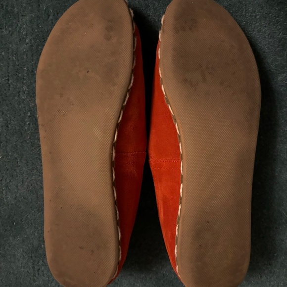 Saffron Suede Sabahs: Size 40, fits size US 9 - Picture 8 of 9